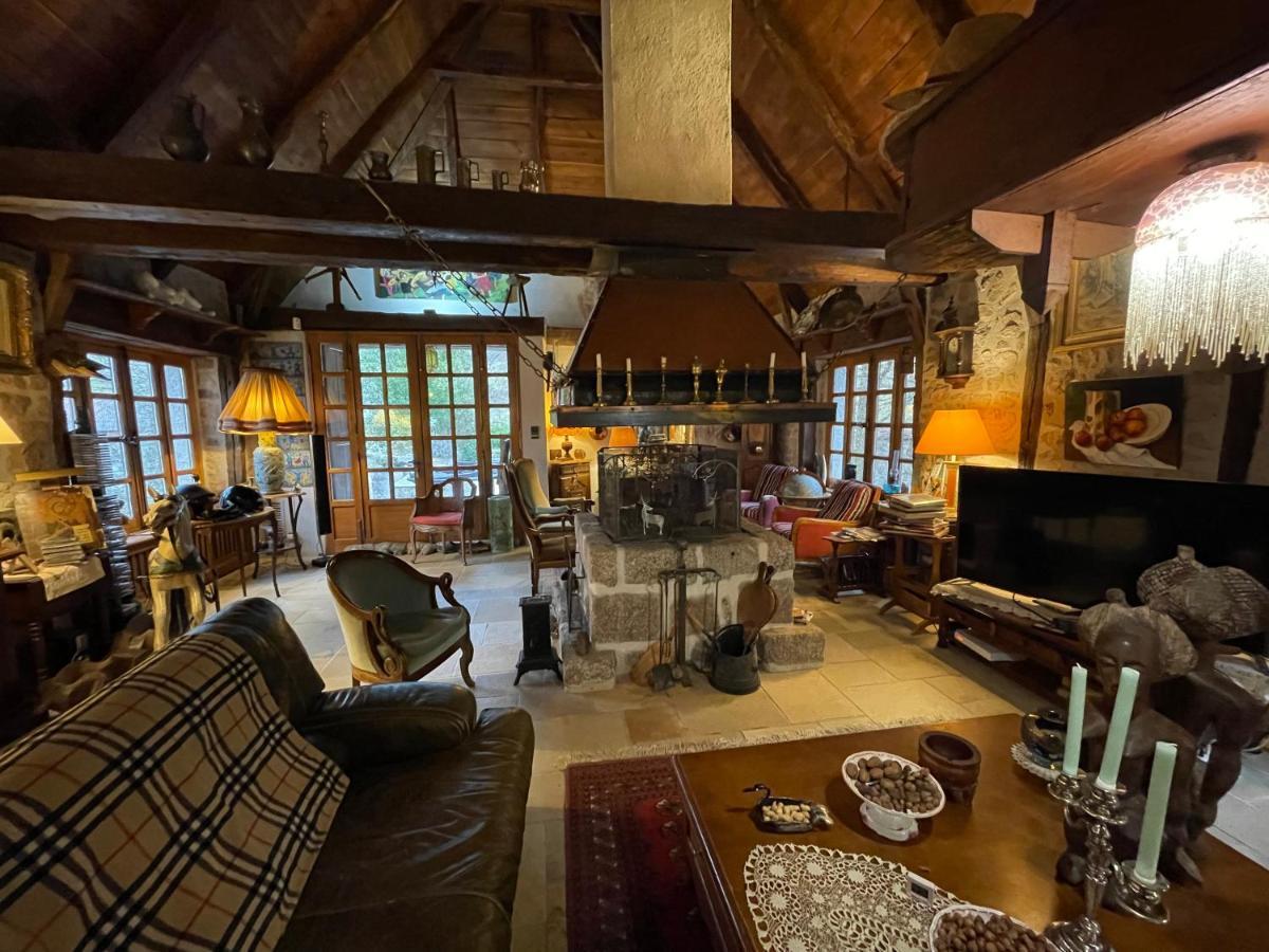 La Maison De Mon Pere Le Nayrac Εξωτερικό φωτογραφία